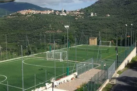 Tra Gli Ulivi * Chiusanico