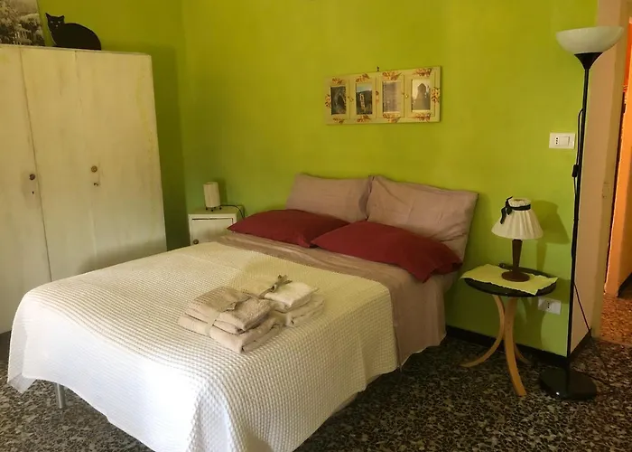 Tra Gli Ulivi *